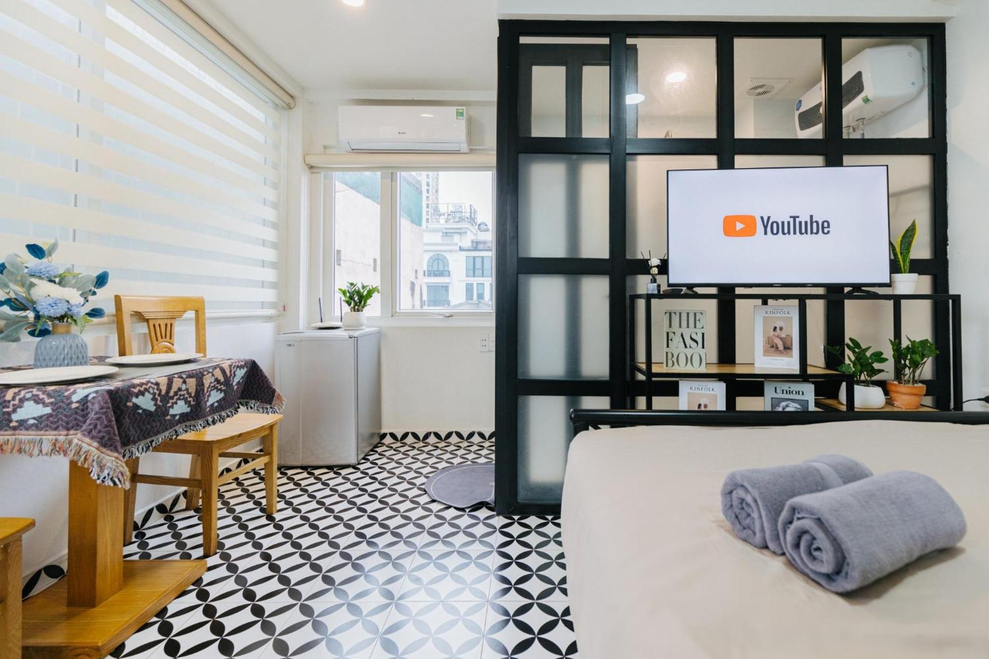Căn hộ Cosy House - Center's Tay Ho - Close The
